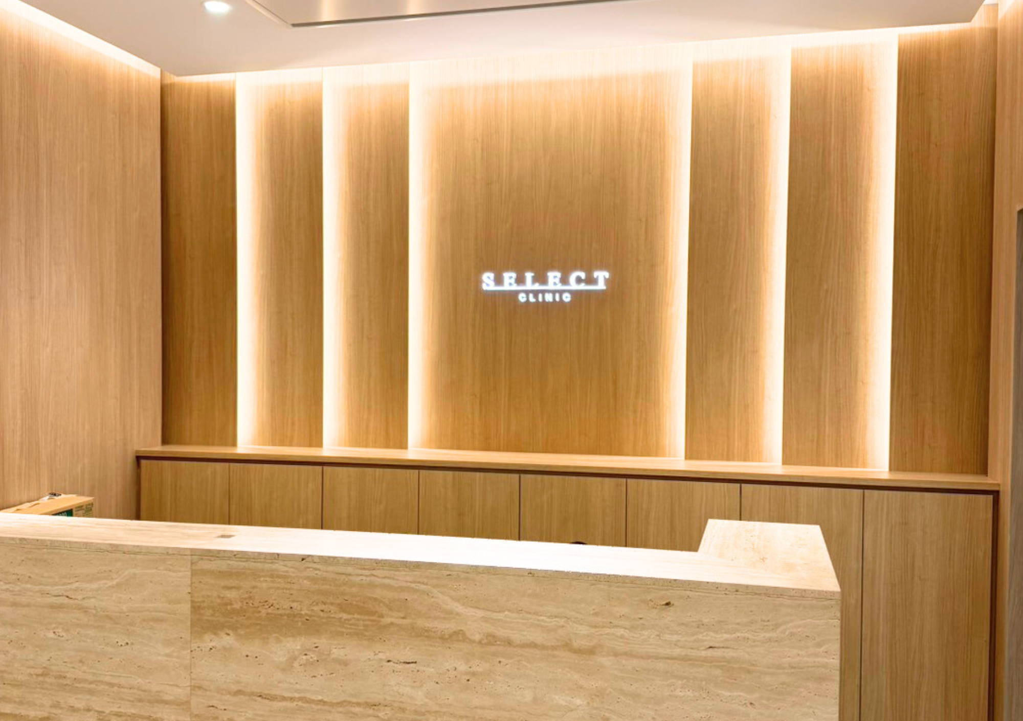 SELECT CLINIC 表参道院