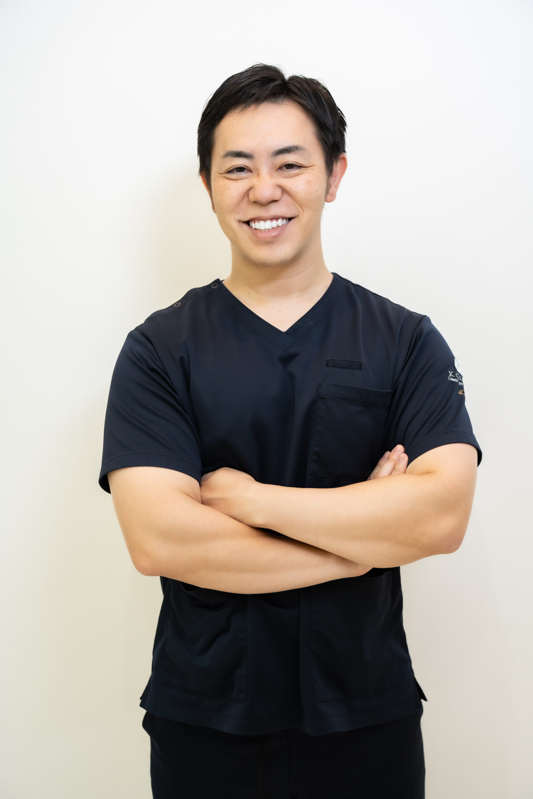 にしばやし　あきみつ